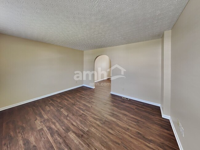 Building Photo - 2967 Wallcrest Blvd