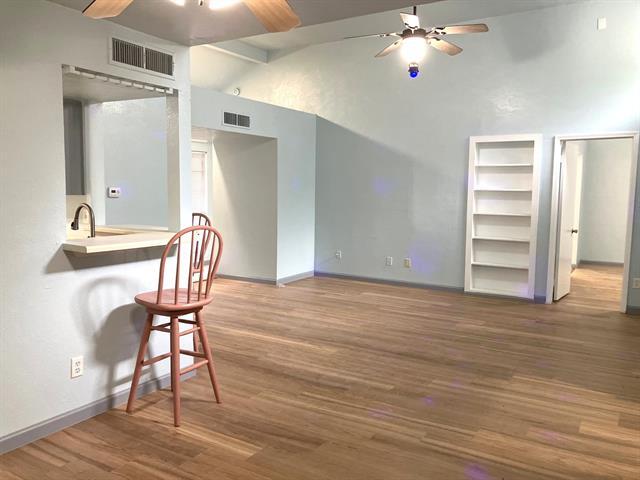 Building Photo - 2404 Sutton Dr