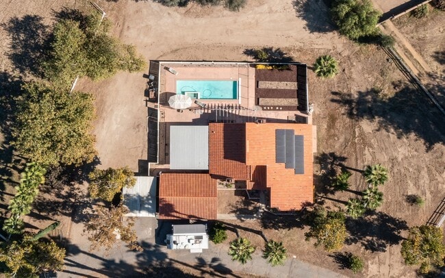 Building Photo - 15408 Glentree Rd