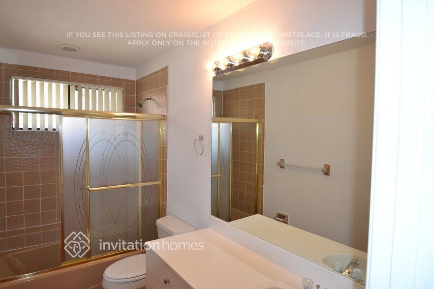 Building Photo - 11585 Gorham Dr