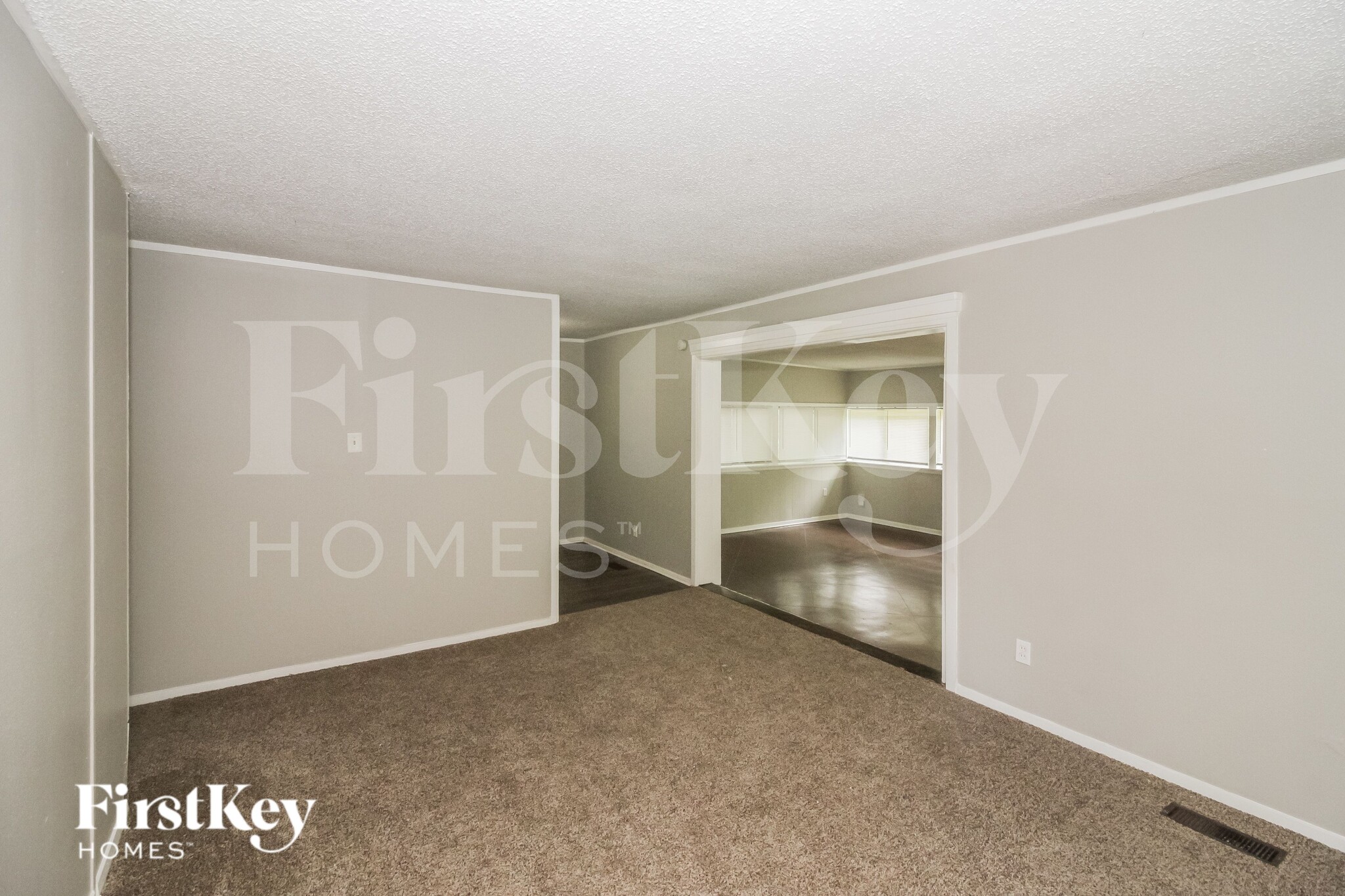 Building Photo - 4307 Kimball Ave