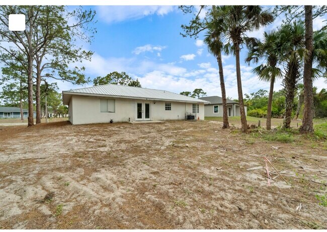 Building Photo - 5005 Squaw Ln