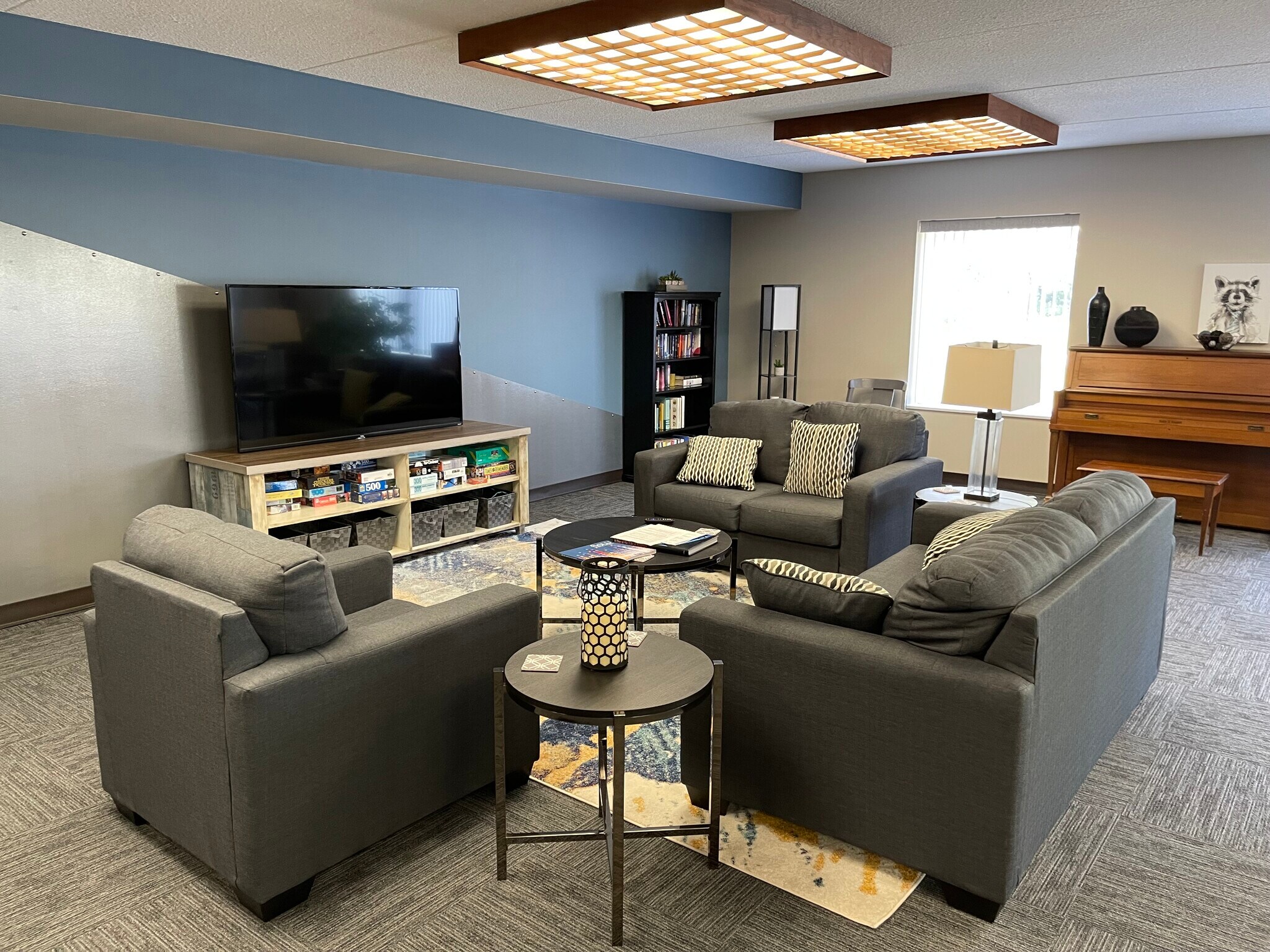 Building Photo - Lincoln Tower Apartments