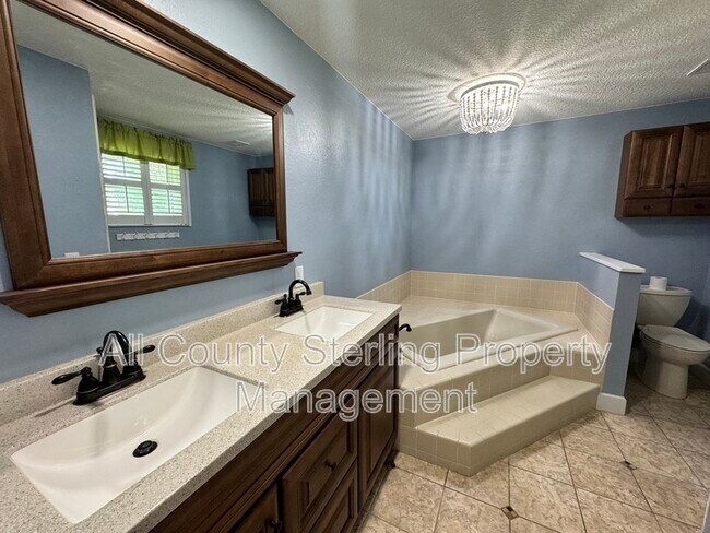 Building Photo - 8732 US-90