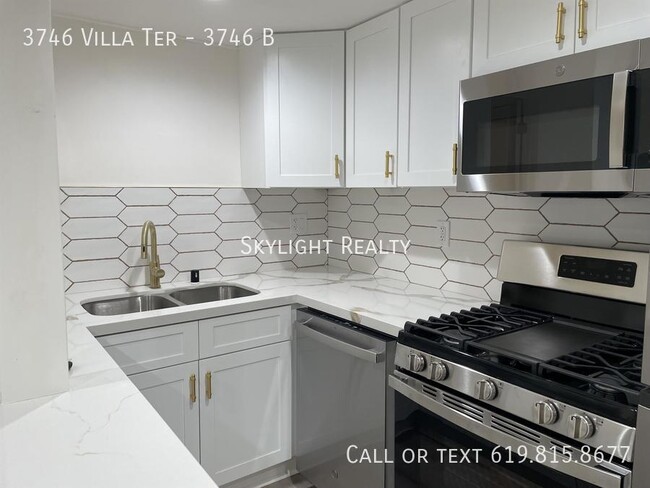 Building Photo - 3746 Villa Terrace