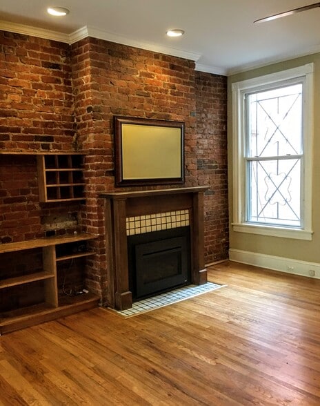 Building Photo - 140 Tennessee Ave NE