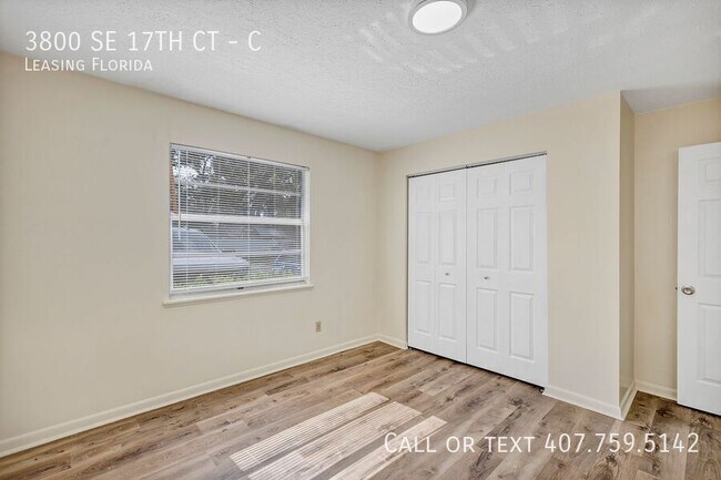 Building Photo - 3800 SE 17th Ct