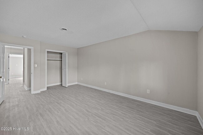 Building Photo - 125 Pirates Rd