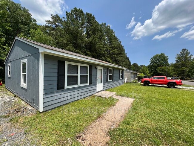 Building Photo - 1117 Pecan Pl
