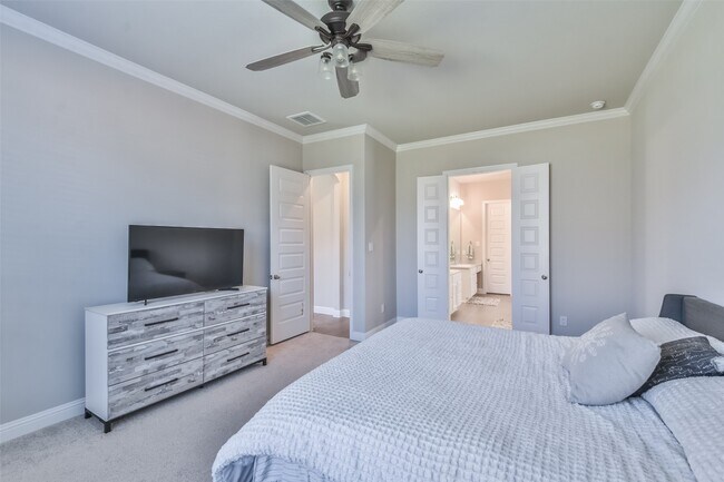 Building Photo - 17218 Olive Blossom Ct