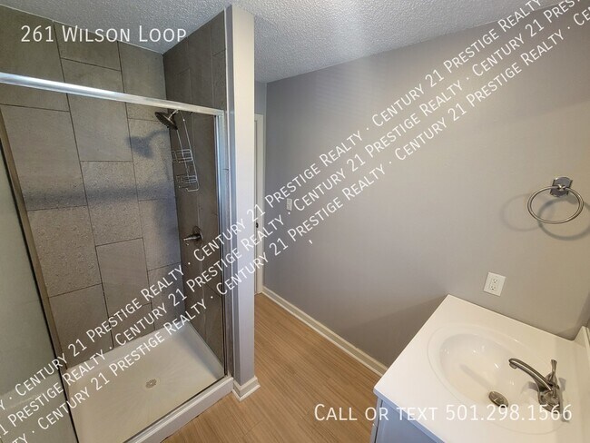 Building Photo - 261 Wilson Loop