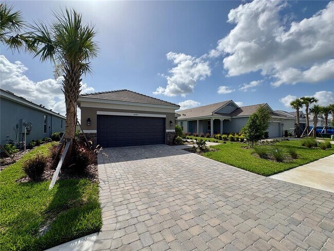 Building Photo - 5257 Savino Cir