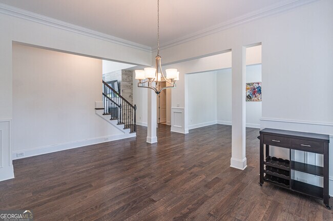Building Photo - 829 Adler Ct