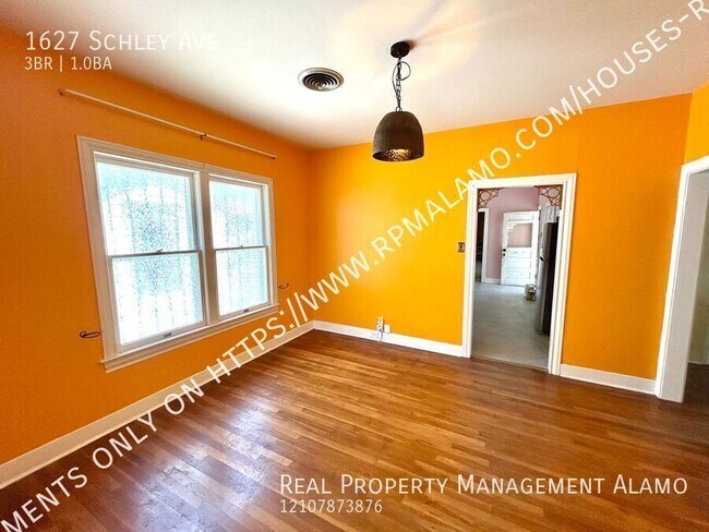 Building Photo - 1627 Schley Ave