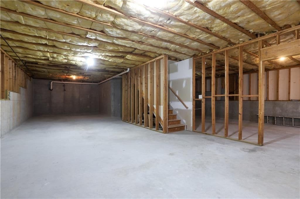 Building Photo - 2216 Worrall Hill Dr