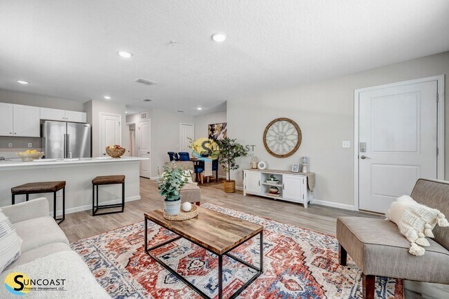 Building Photo - 6499 Breezy Oaks Wy