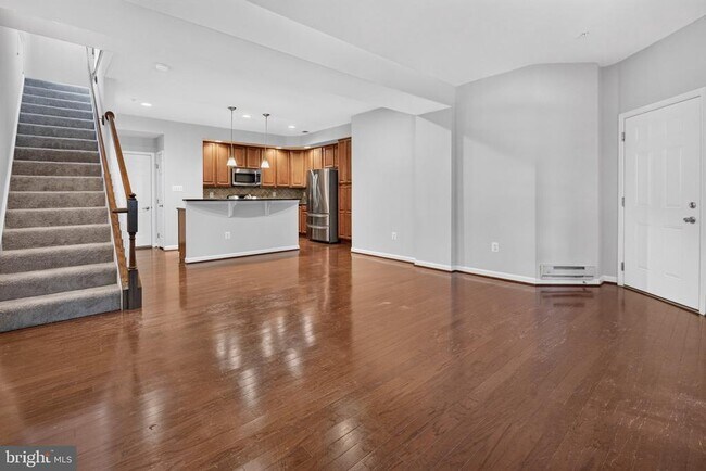 Building Photo - 1303 Cheswick Ln