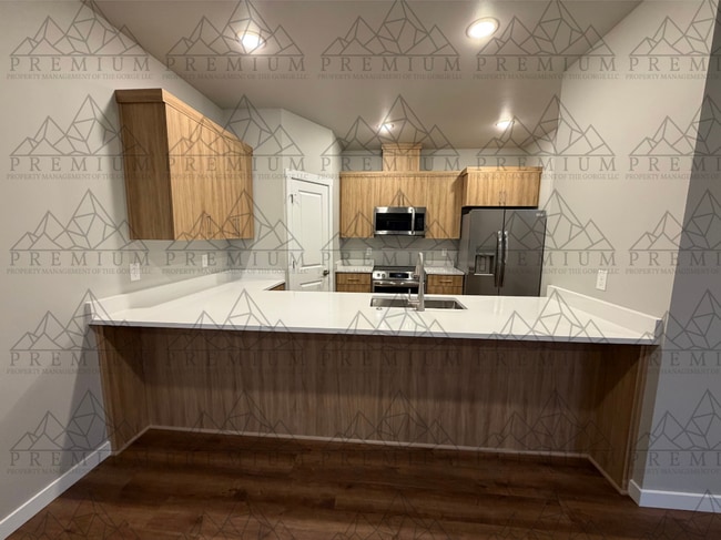 Building Photo - 1st MONTH FREE - 3 BED 2.5 BATH NEW BUILD!