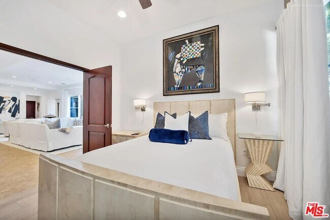 Building Photo - 14 Via Santa Velera