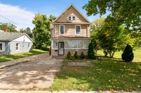 Building Photo - 1312 3rd St