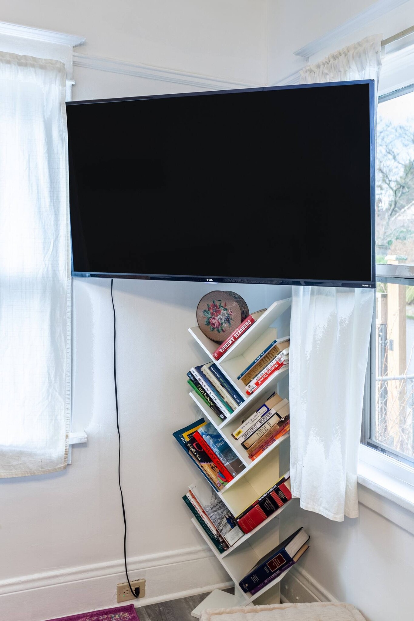 Building Photo - 1322 NE Skidmore St