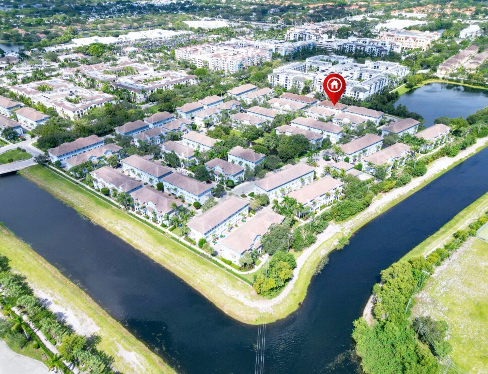 Building Photo - 1247 Via de Fossi