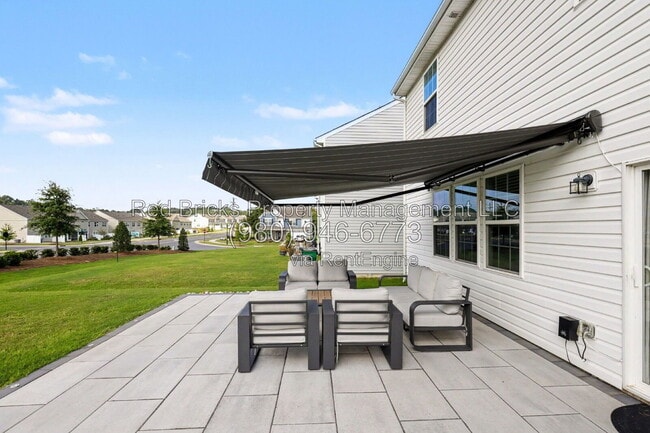 Building Photo - 16110 Winfield Hall Dr