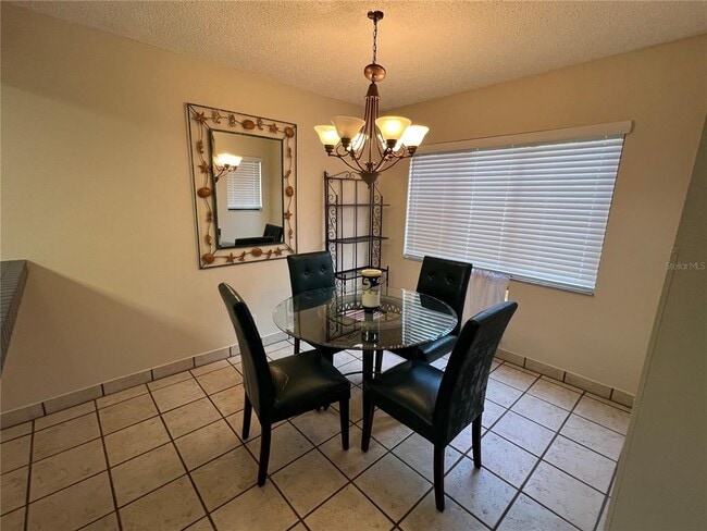 Building Photo - 1515 PINELLAS BWY