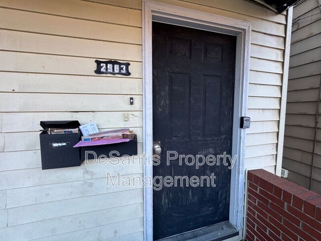 Building Photo - 2903 Stayton St