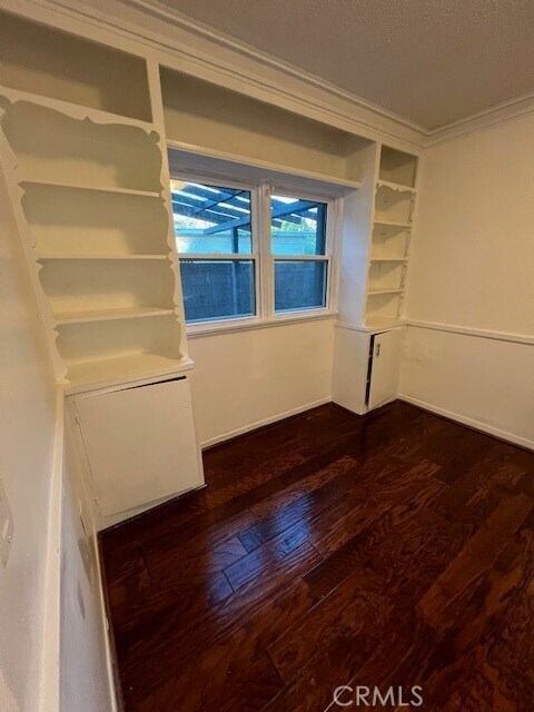 Building Photo - 101 E Montana St