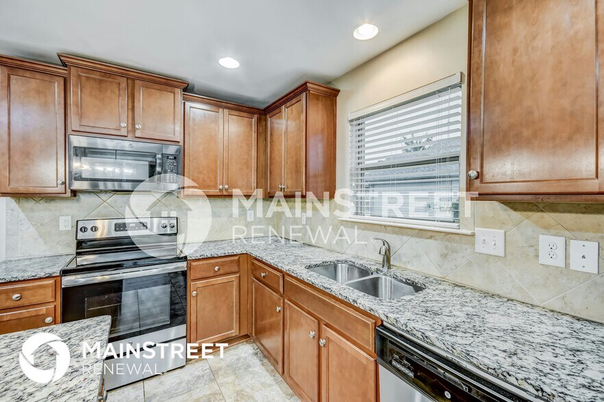 Building Photo - 22878 Downing Park Cir