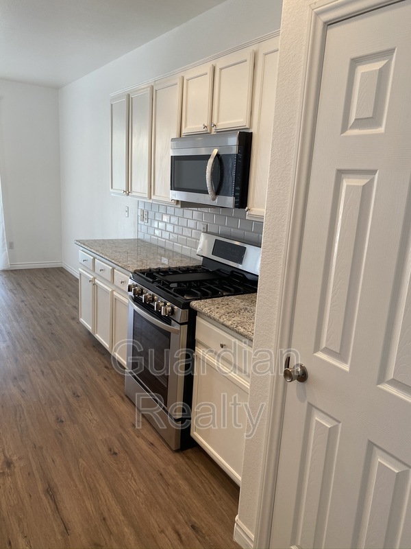 Building Photo - 9420 Melva Blue Ct