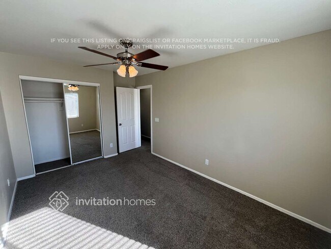 Building Photo - 12302 W Dreyfus Dr