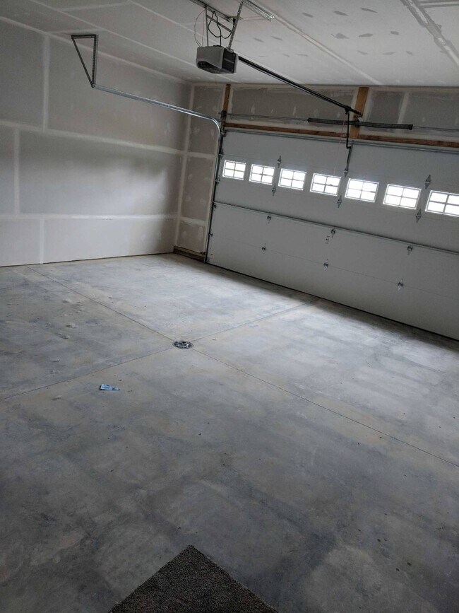 Building Photo - 11374 Emmons St