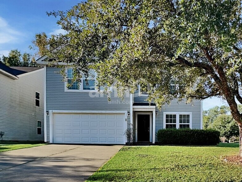 Primary Photo - 1 Holly Springs Cir