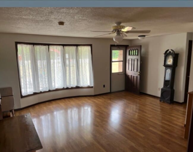 Building Photo - 4177 US 6