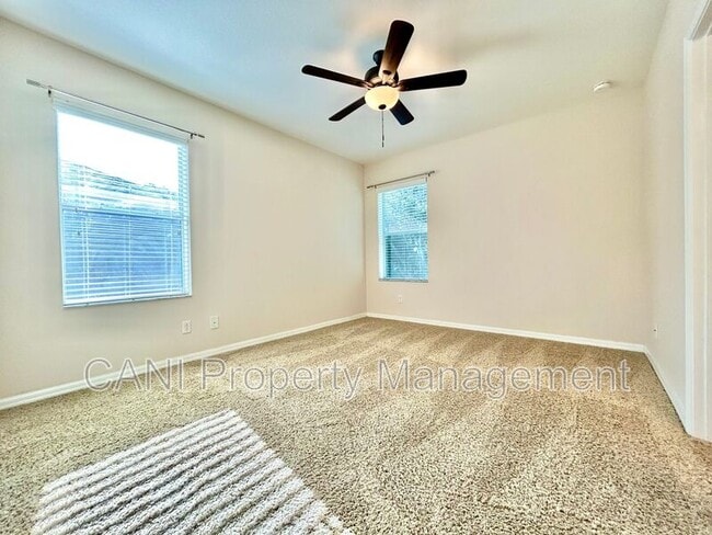 Building Photo - 11210 Roseate Dr