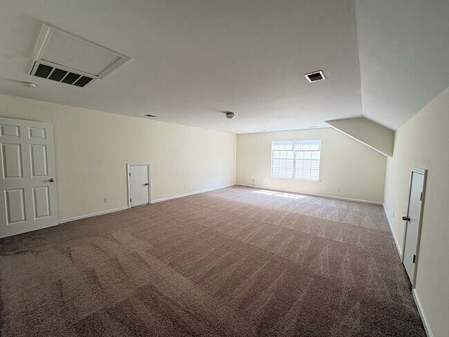 Building Photo - WELCOME TO MILLCREEK(CYPRESS RIDGE)