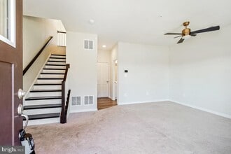 Building Photo - 5820 Imperial Dr