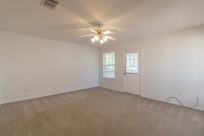 Building Photo - 1829 Rawhide Loop