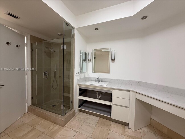 Building Photo - 3801 NE 207th St