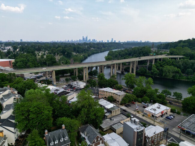 Building Photo - 3712 Midvale Ave