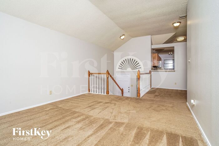 Building Photo - 1323 Jasmine Dr