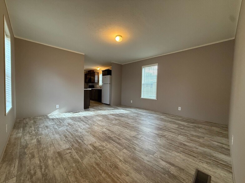 Building Photo - 11786 Cascade Cir