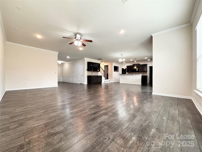 Building Photo - 10428 Honeyfur Ct