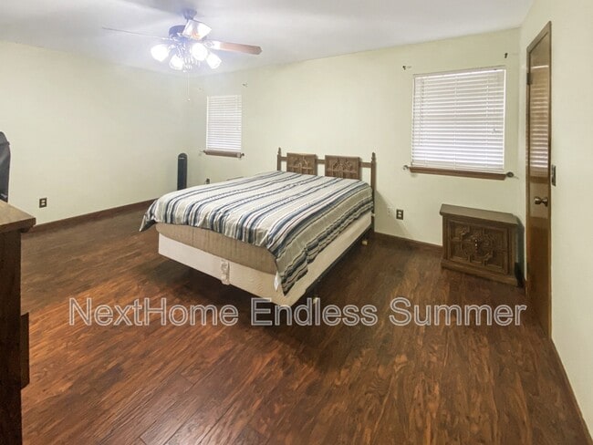 Building Photo - 10879 Cabbage Pond Ct
