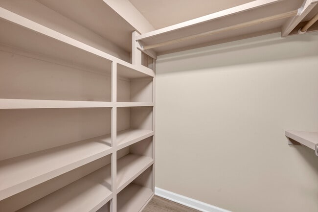 Building Photo - 1718 N 21st St