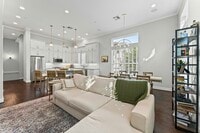 Building Photo - 1105 Fowler St