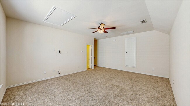 Building Photo - 721 Lake Pleasant Rd