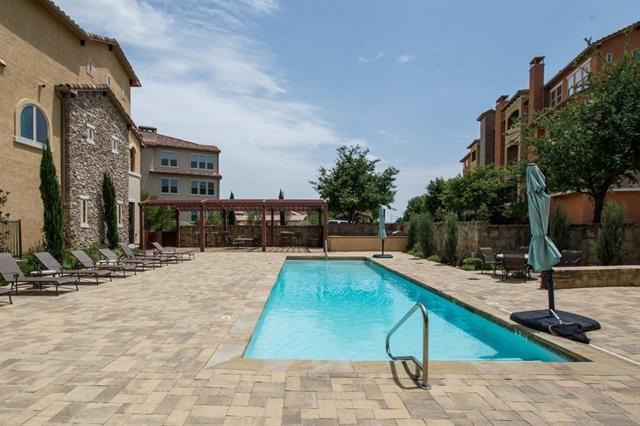 Building Photo - 555 Via Amalfi